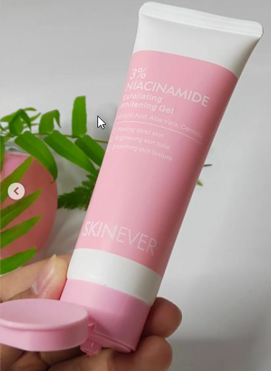 Gel blanqueador exfoliante con niacinamida al 3 %